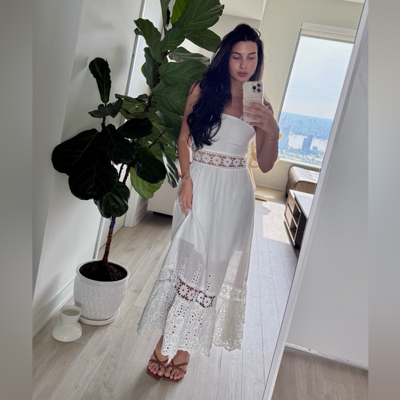 White summer dress - Picture 8 of 8